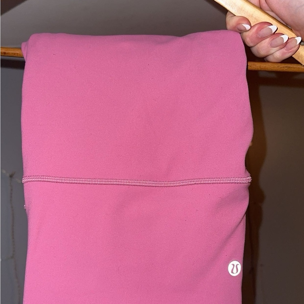 LuluLemon Pink align leggings!